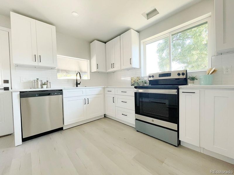 3451 W 21st Ave, Denver, CO 80211