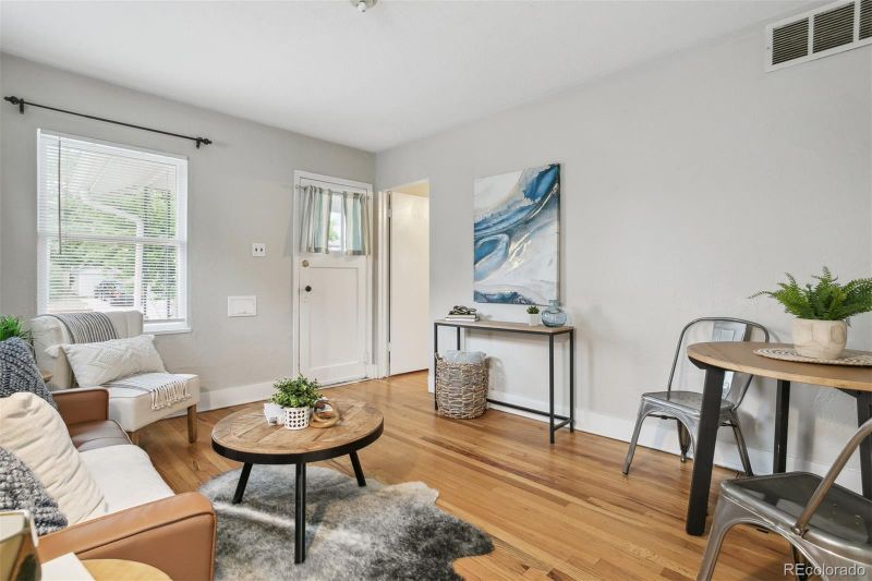 1862 S Franklin St, Denver, CO 80210