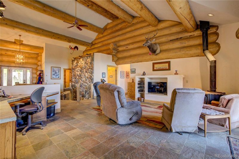 20554 Sky Meadow Ln, Golden, CO 80401