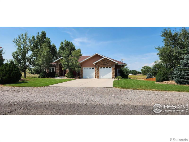 134 Roxberry Ln, Sterling, CO 80751