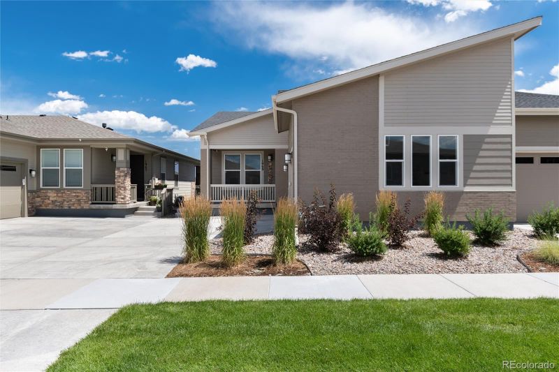 1969 Canyonpoint Ln, Castle Pines, CO 80108