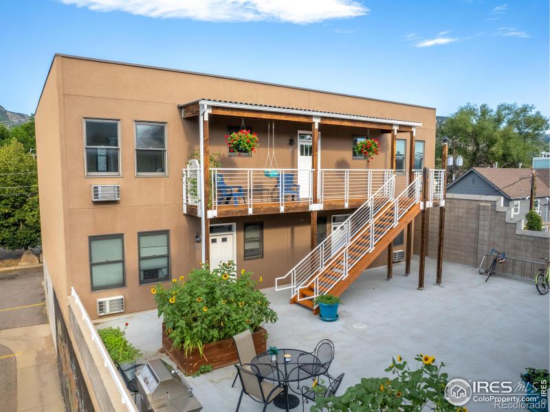 1715 15th St #7, Boulder, CO 80302