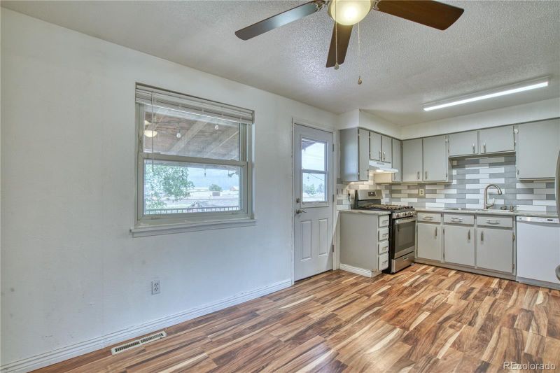 1103 Pacific Ct, Fort Lupton, CO 80621