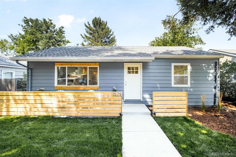 1579 S Bellaire St, Denver, CO 80222