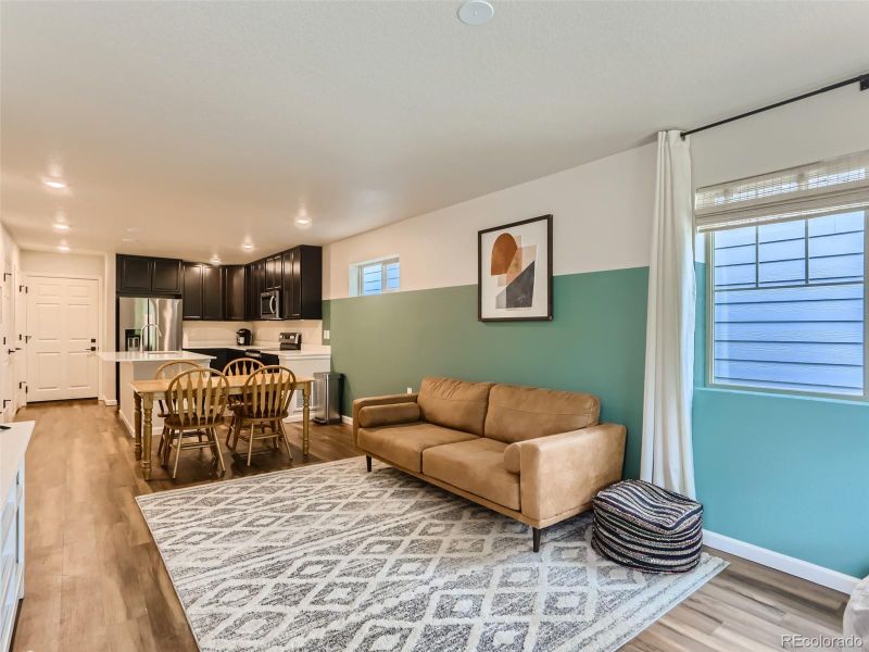 1159 Hummingbird Cir, Longmont, CO 80501