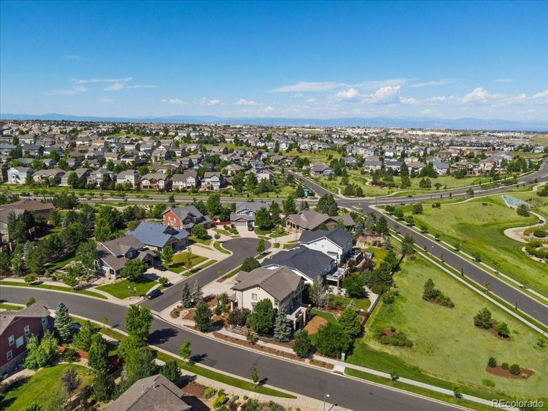 26173 E Applewood Pl, Aurora, CO 80016