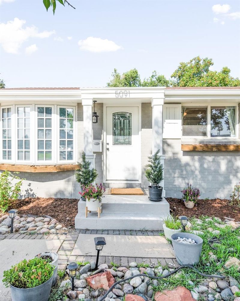 5091 S Irving St, Englewood, CO 80110