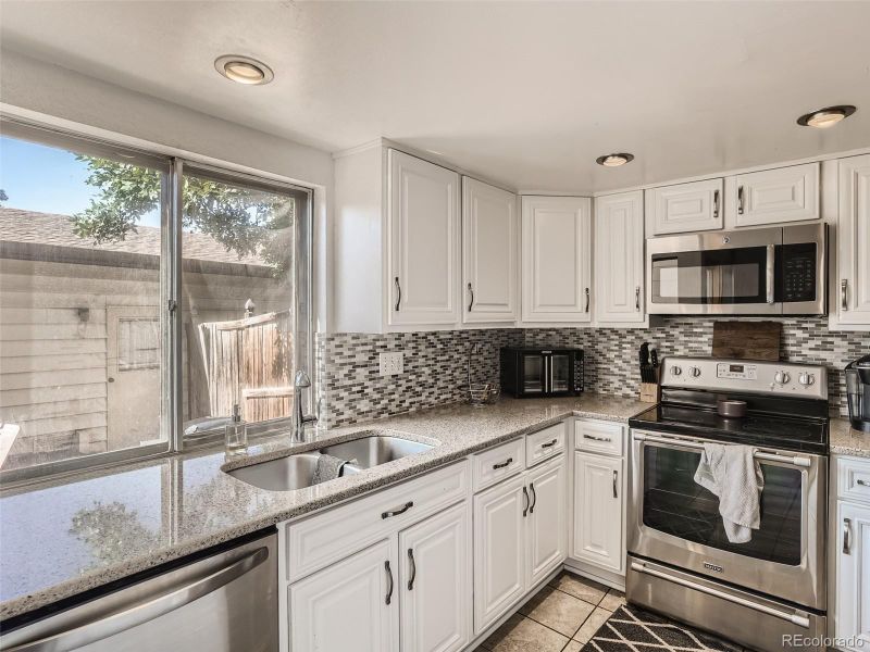 16045 E Ithaca Pl #D, Aurora, CO 80013