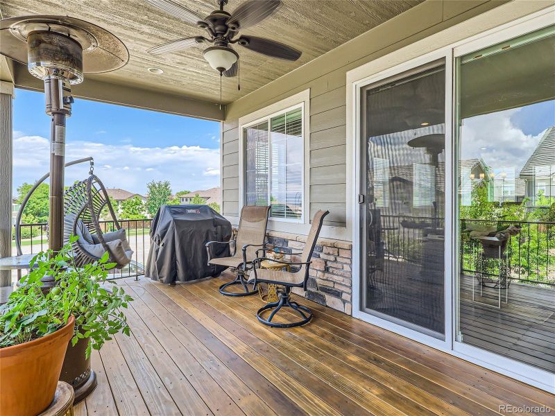 1001 Brocade Dr, Highlands Ranch, CO 80126