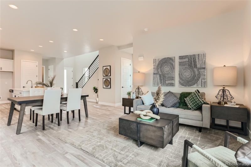 6324 N Lisbon St, Aurora, CO 80019