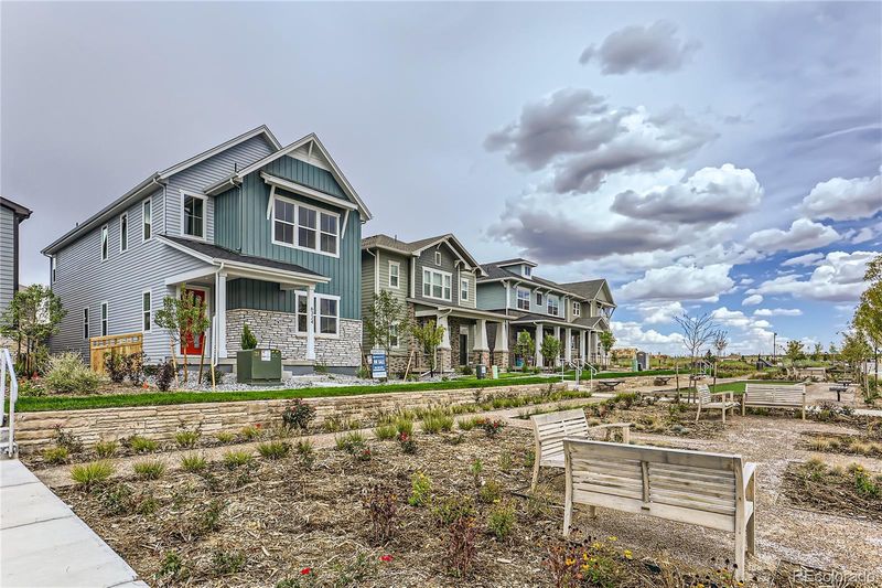 6324 N Lisbon St, Aurora, CO 80019