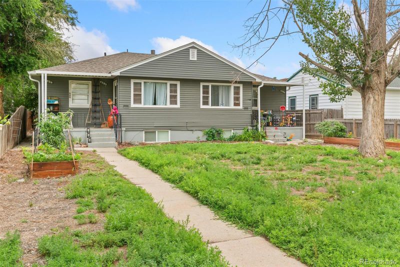4382 S Fox St, Englewood, CO 80110
