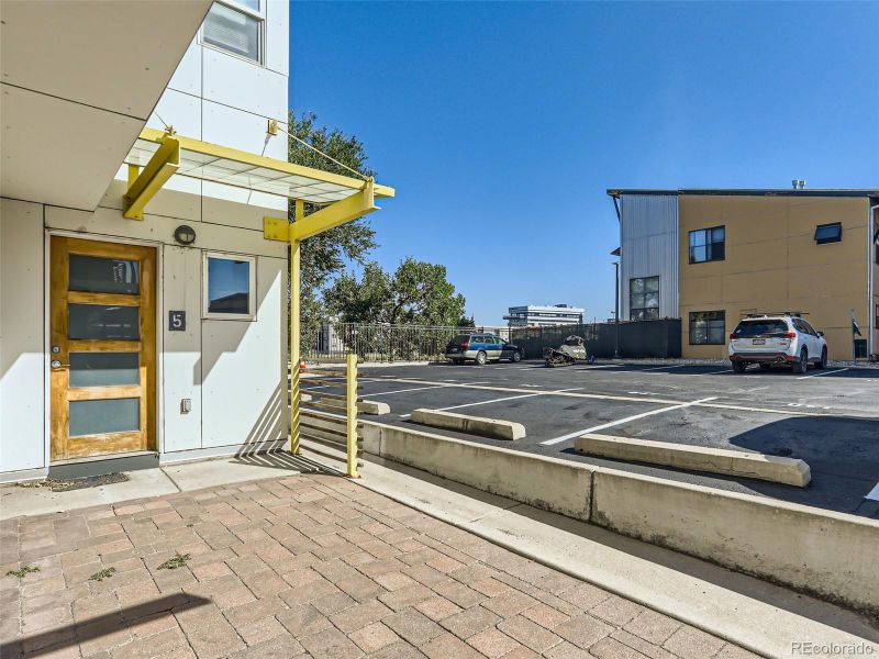 3133 Blake St #5, Denver, CO 80205
