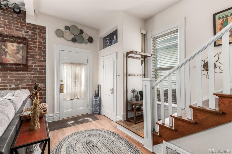 717 E 1st Ave, Denver, CO 80203
