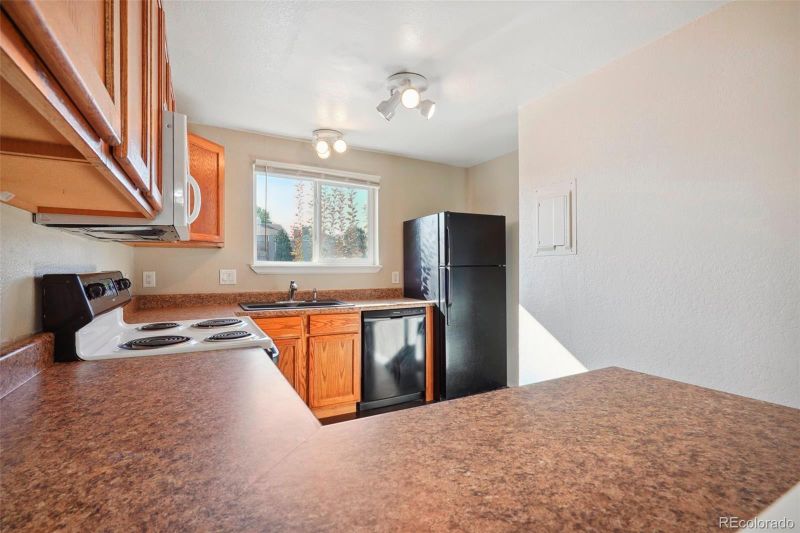 8678 Decatur St #276, Westminster, CO 80031