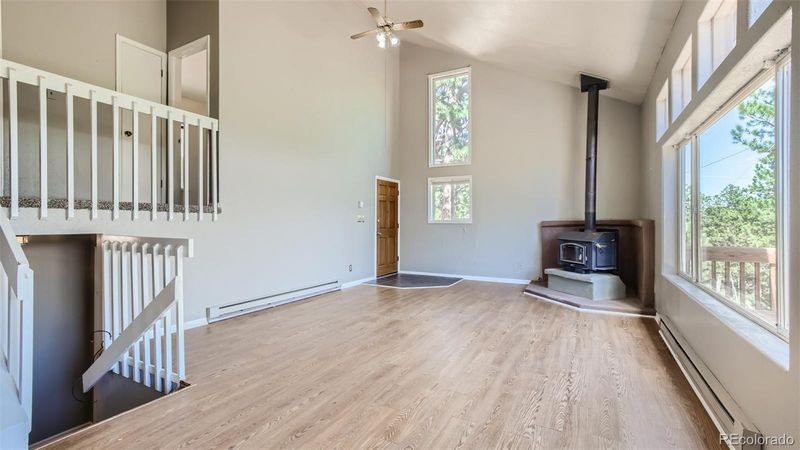 193 Aspen Dr, Woodland Park, CO 80863