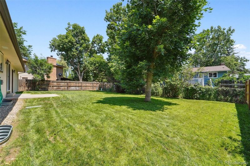 2212 Berkshire Dr, Fort Collins, CO 80526