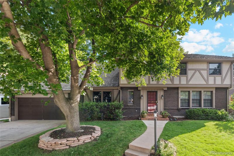 3673 S Narcissus Way, Denver, CO 80237
