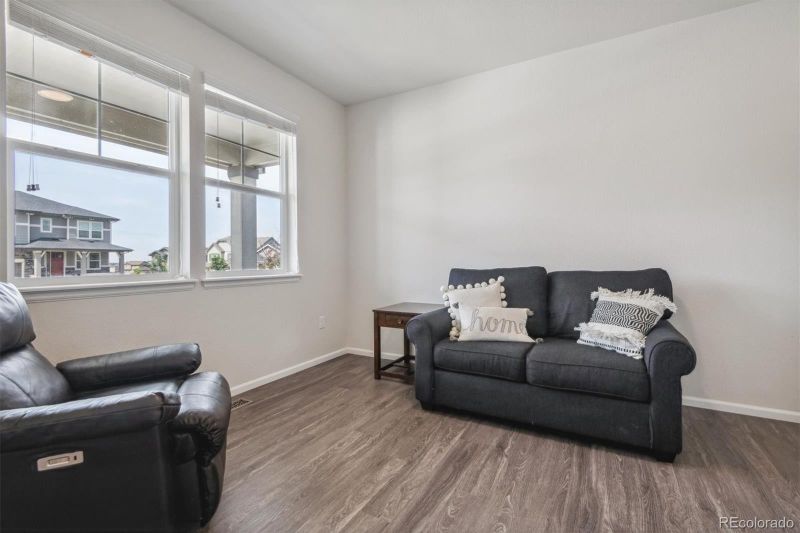 26732 E Hinsdale Pl, Aurora, CO 80016
