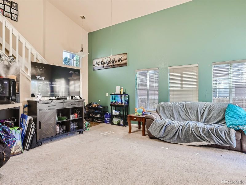 8901 Cloverleaf Cir, Parker, CO 80134