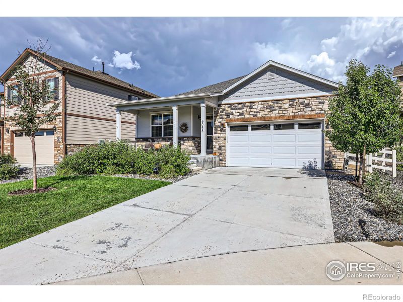 6058 Sun Mesa Cir, Castle Rock, CO 80104