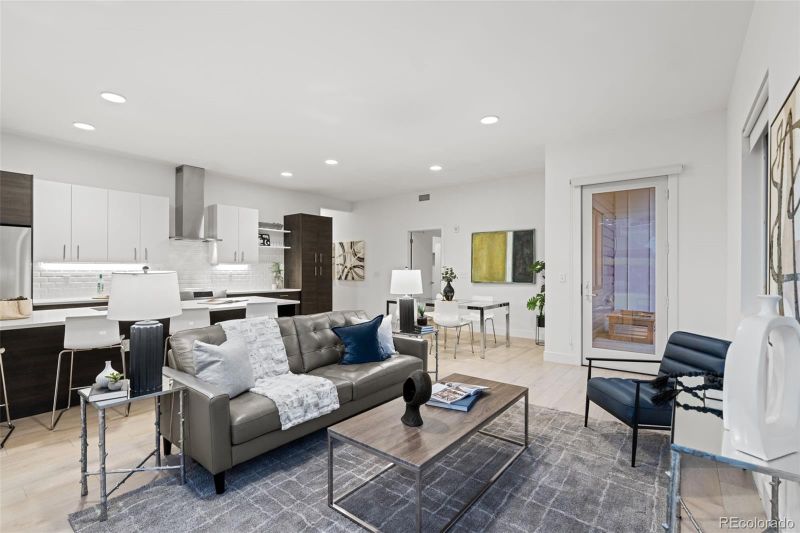 2525 Arapahoe St #RD100, Denver, CO 80205
