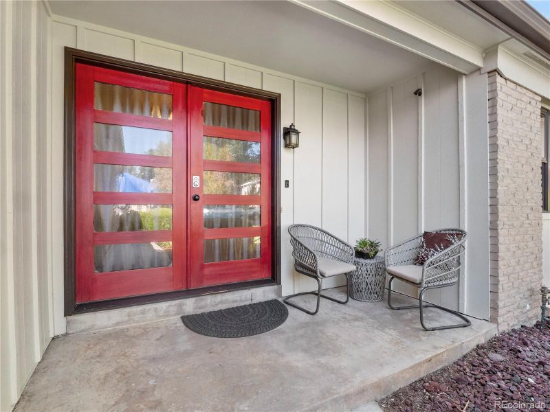 863 S Johnson Ct, Lakewood, CO 80226