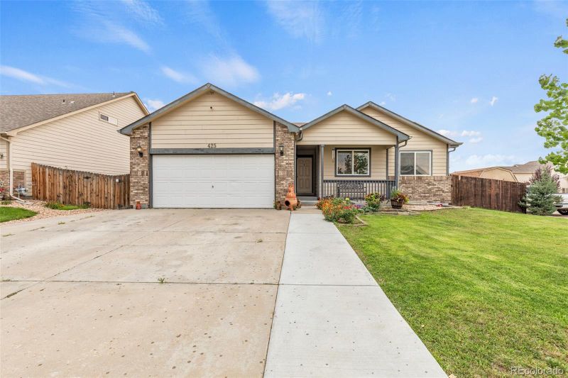 425 E 29th Street Rd, Greeley, CO 80631