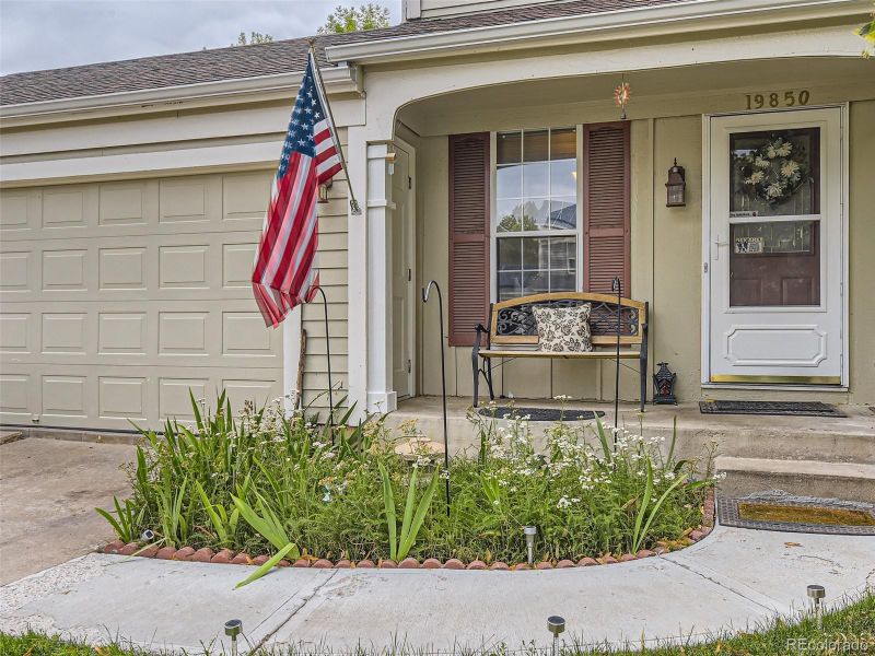 19850 E Columbia Ave, Aurora, CO 80013