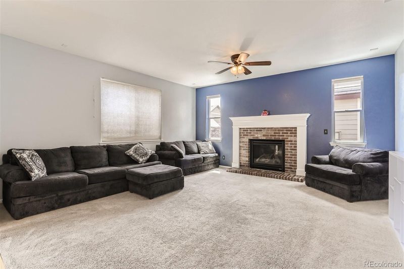 4780 Sunset Pl, Dacono, CO 80514