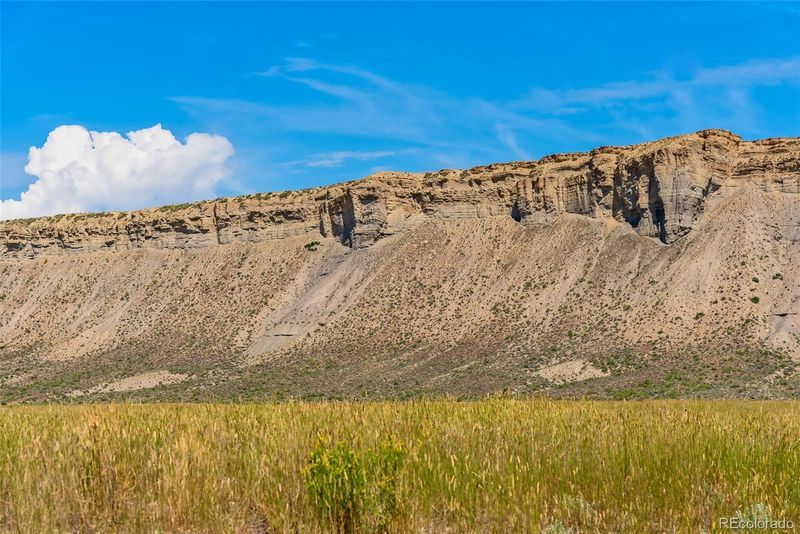 505 11th #2B, Kremmling, CO 80459