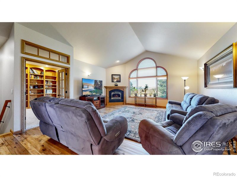 66 Juniper Ridge Rd, Laporte, CO 80535