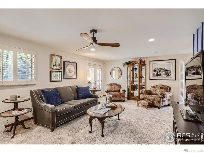 11630 W 32nd Ave, Wheat Ridge, CO 80033