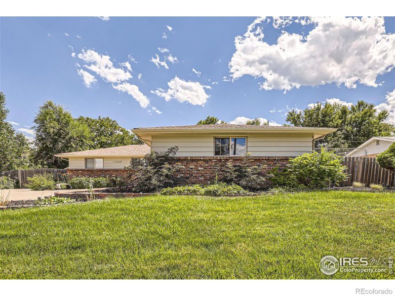 11630 W 32nd Ave, Wheat Ridge, CO 80033