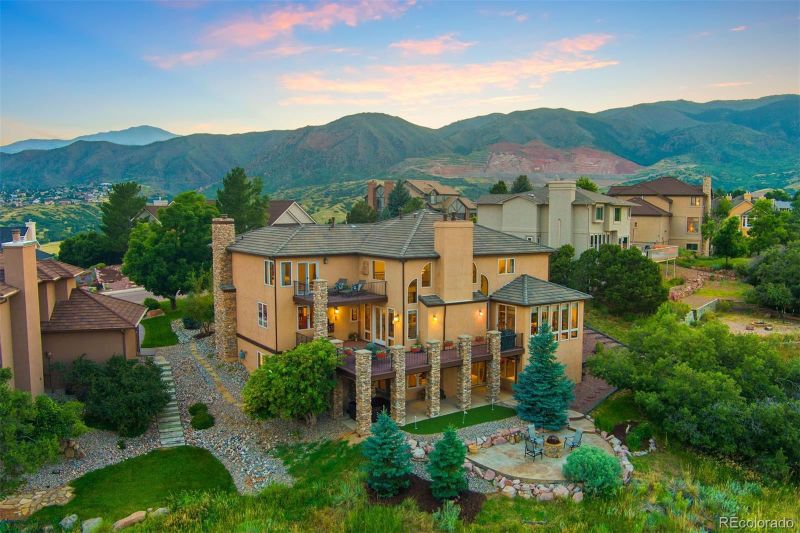 2245 Oak Hills Dr, Colorado Springs, CO 80919