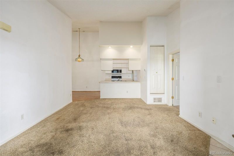 8065 W Eastman Pl #6-305, Lakewood, CO 80227
