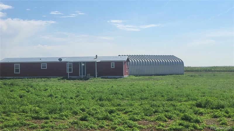 7748 County Road 71, Roggen, CO 80652