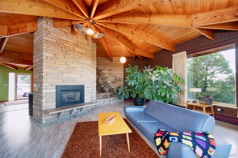 620 S Eldridge St, Lakewood, CO 80228