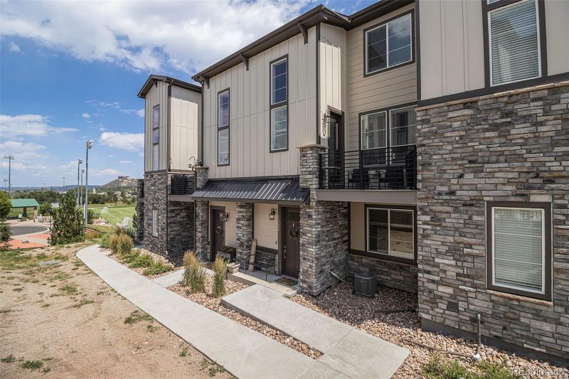 1552 Castle Creek Cir, Castle Rock, CO 80104
