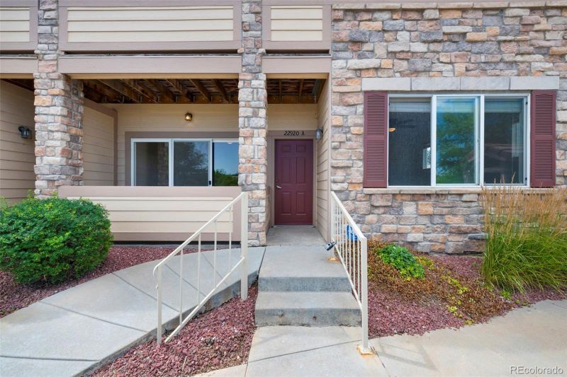 22920 E Roxbury Dr #A, Aurora, CO 80016