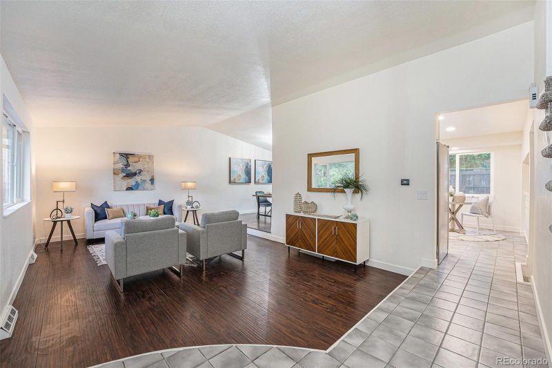 870 Mesa Ct, Broomfield, CO 80020