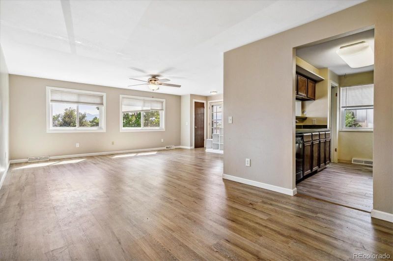 7700 W Glasgow Pl #13C, Littleton, CO 80128
