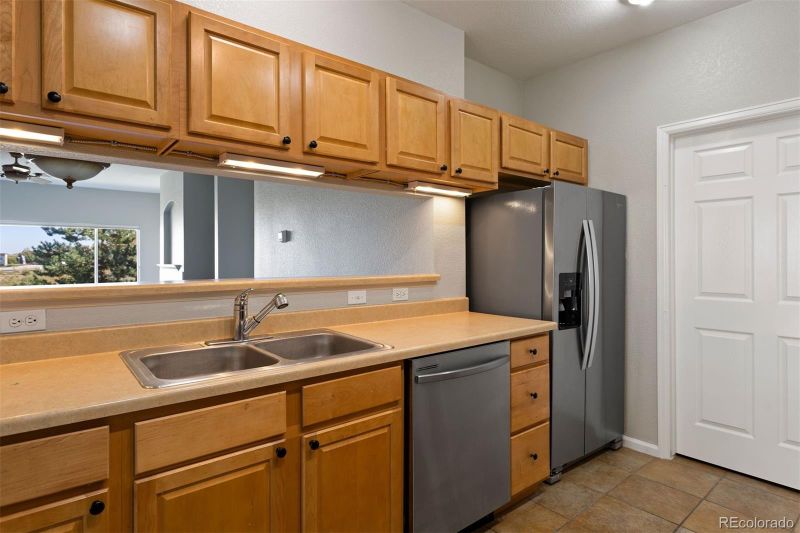 2845 W 119th Ave #101, Westminster, CO 80234