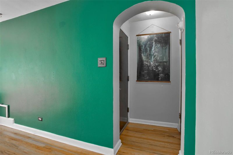 2115 E 14th Ave #11, Denver, CO 80206