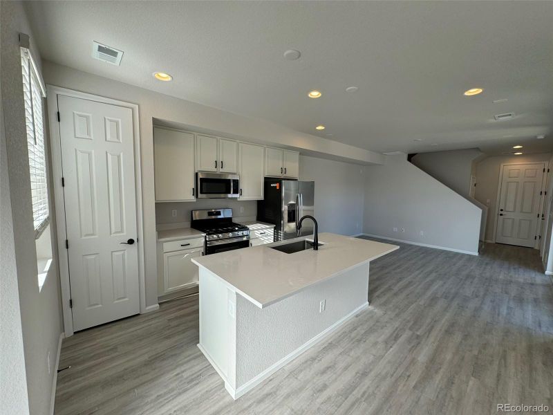 1791 E 122nd Ave, Northglenn, CO 80241