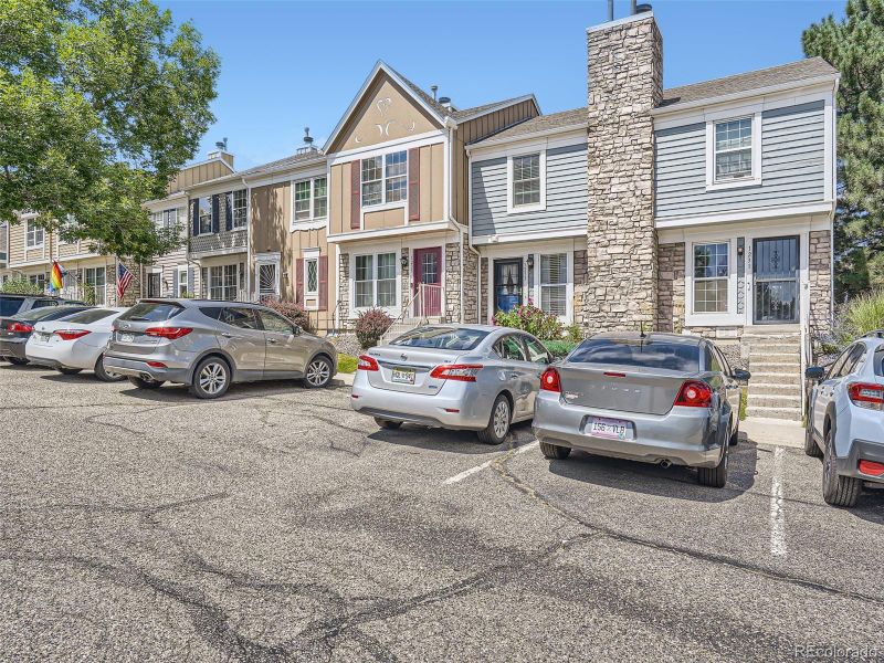 1233 S Idalia St, Aurora, CO 80017
