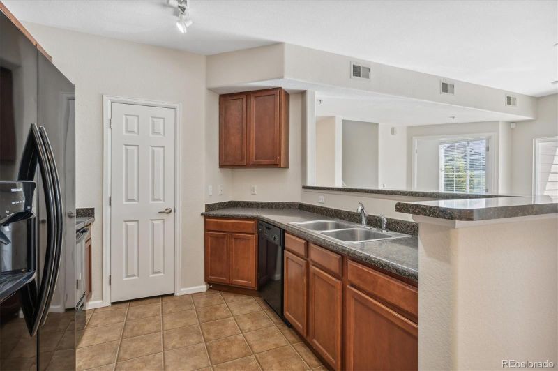 15700 E Jamison Dr #9201, Englewood, CO 80112