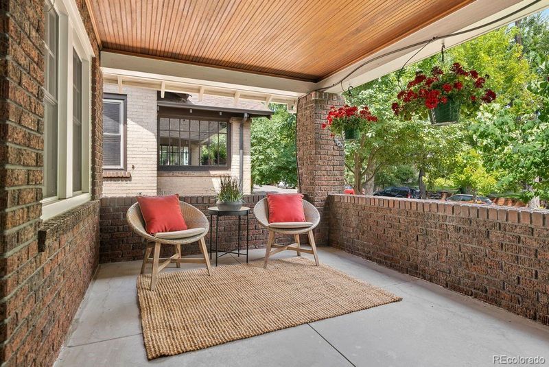 633 Josephine St, Denver, CO 80206