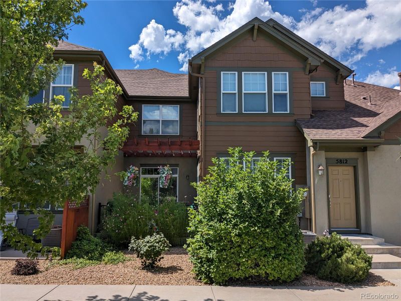 5812 S Taft Way, Littleton, CO 80127