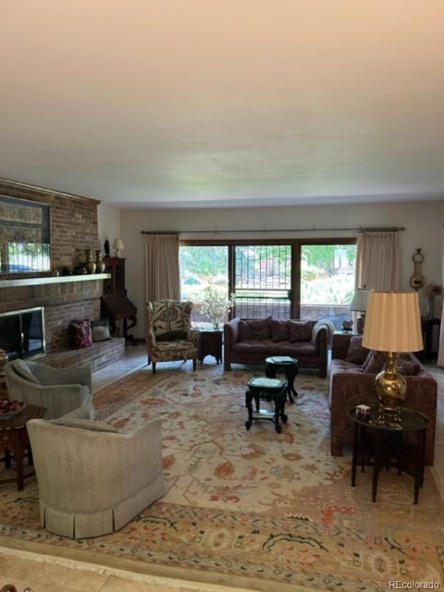 372 Cook St, Denver, CO 80206